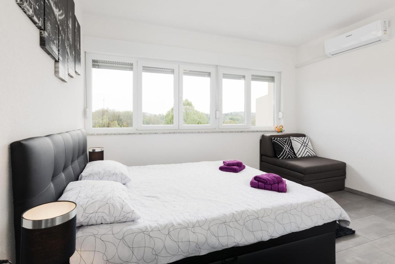 Studio Apartman Sirius Slunj Eksteriør bilde