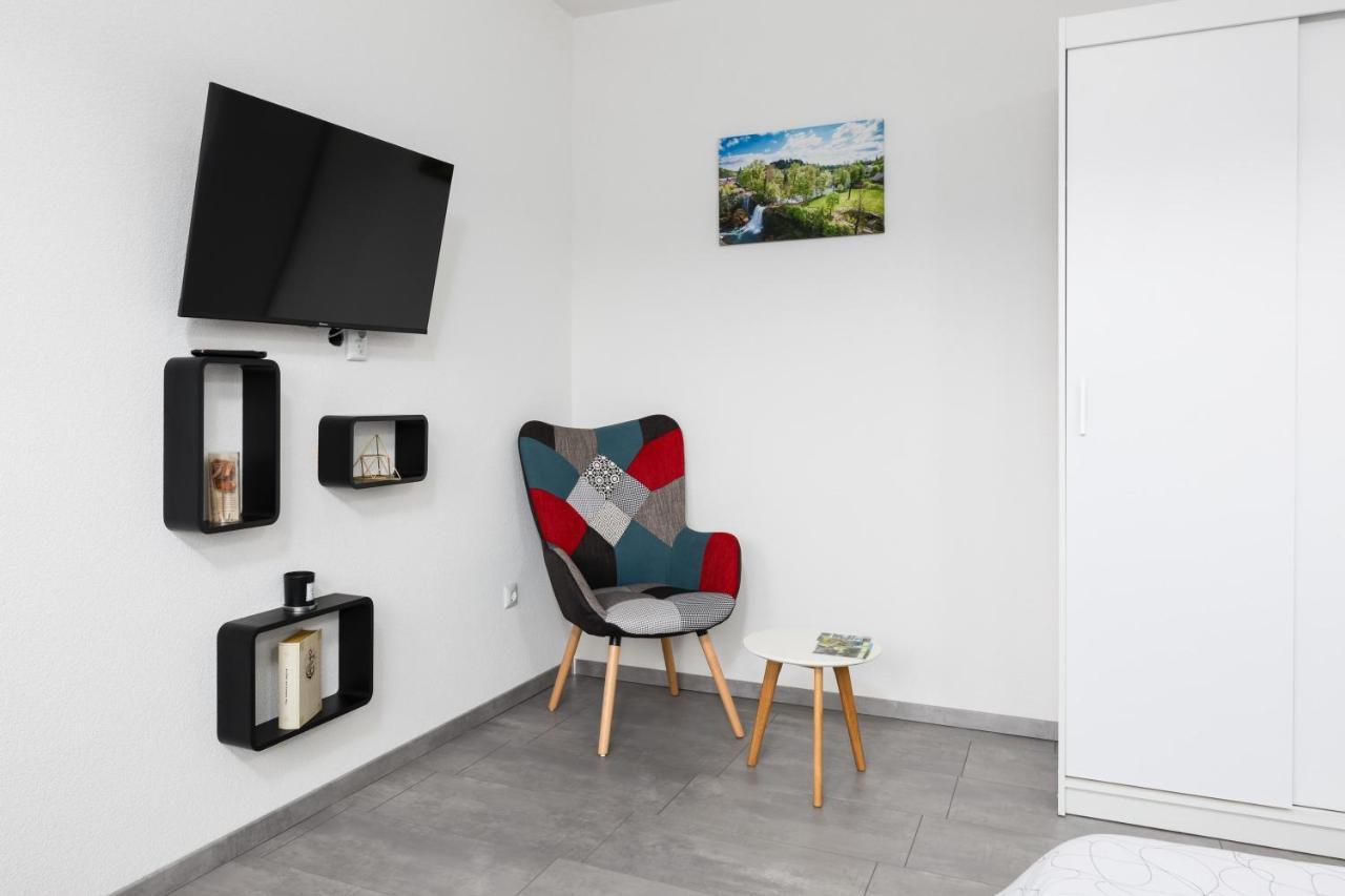 Studio Apartman Sirius Slunj Eksteriør bilde